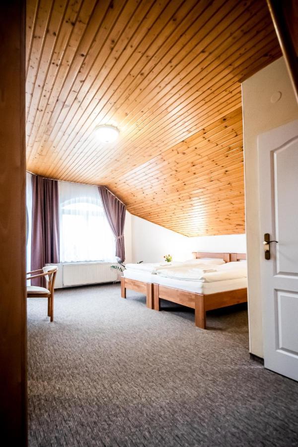 Hotel Squash Centrum Prievidza Dış mekan fotoğraf