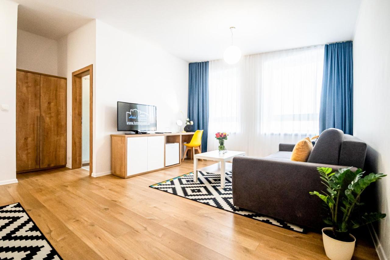 Hotel Squash Centrum Prievidza Dış mekan fotoğraf