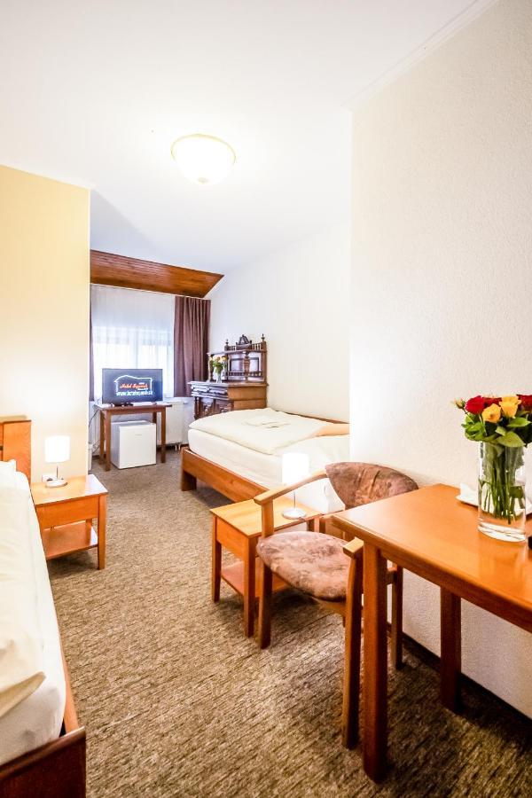 Hotel Squash Centrum Prievidza Dış mekan fotoğraf